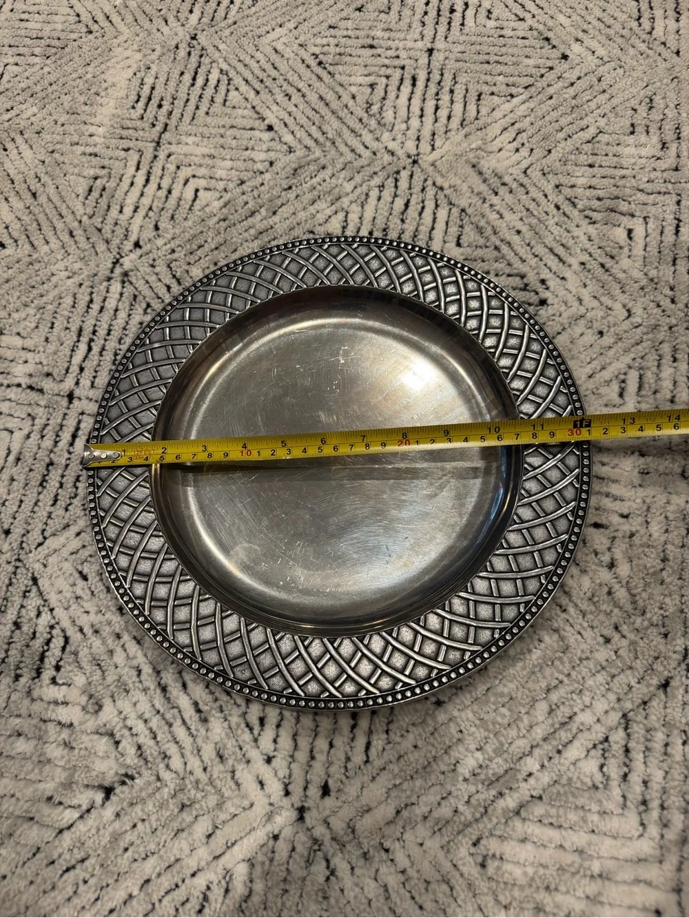 Wilton Armetale Woven Round Serving Platter Tray Discontinued Silver Tone 12.5”